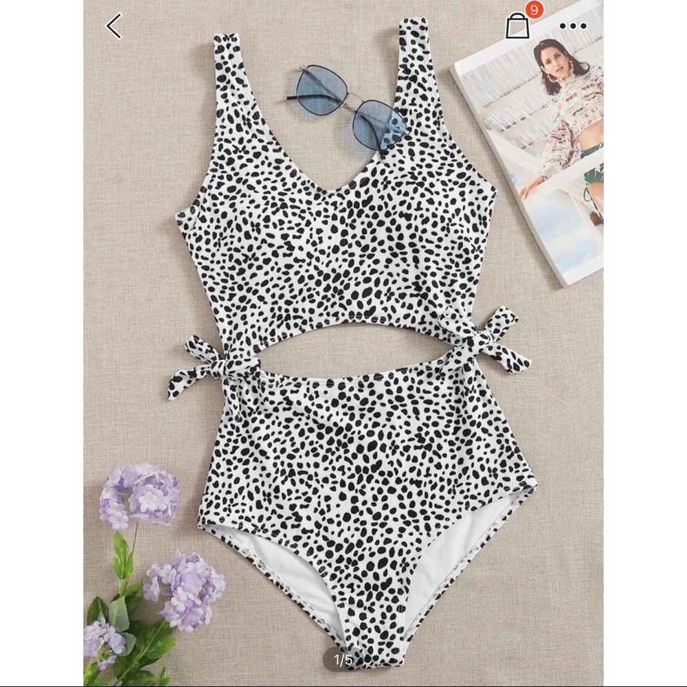 One piece swimsuit